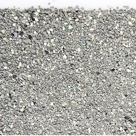 Mineral Cat Litter 2